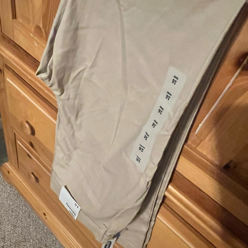 NWT Old Navy skinny pants